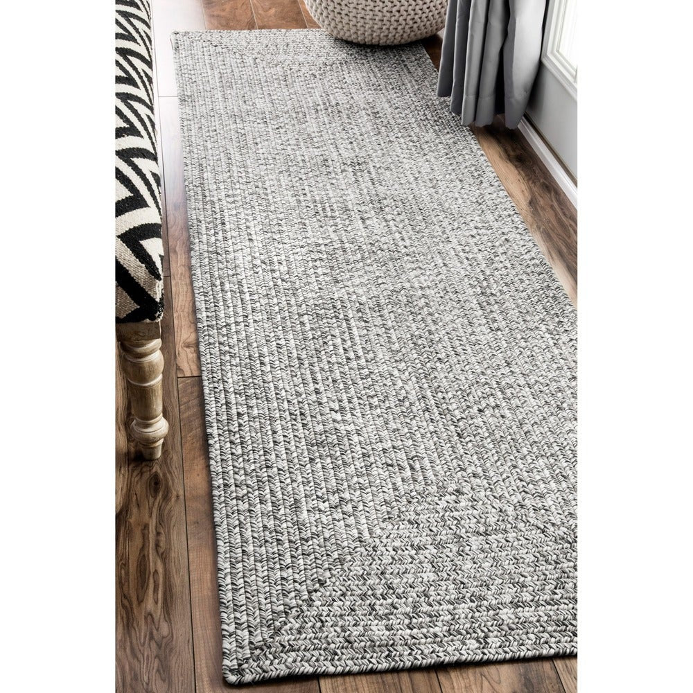 Braided Handmade Grey Indoor/Outdoor Soft Area Rug – Modern Rugs and Decor