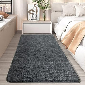 1.7x4 Feet Bedside Rugs Floor Rugs for Bedroom, Machine Washable Extra Soft Comfortable Carpet for Bedroom, Non-Slip Small Area Rug for Kids Puppy Home Decor Aesthetic, Beige
