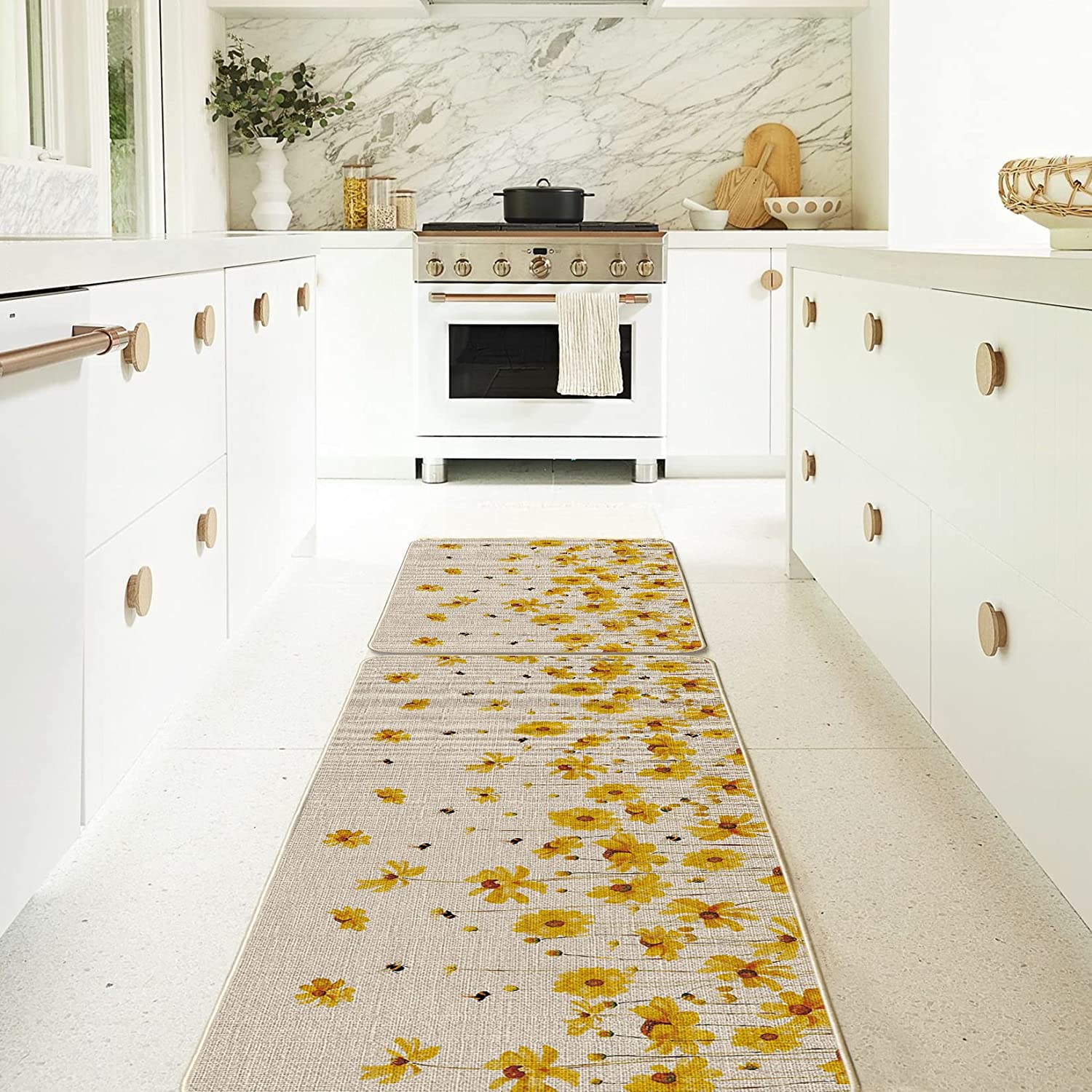 KITCHEN ACCENT RUG (nonskid back) (17 x 28) SUNFLOWERS & BEES, BEE HAPPY,  EE