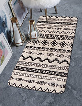 Non-Slip, Geometric, Washable Area Rugs (2x3, Black & Off-White）