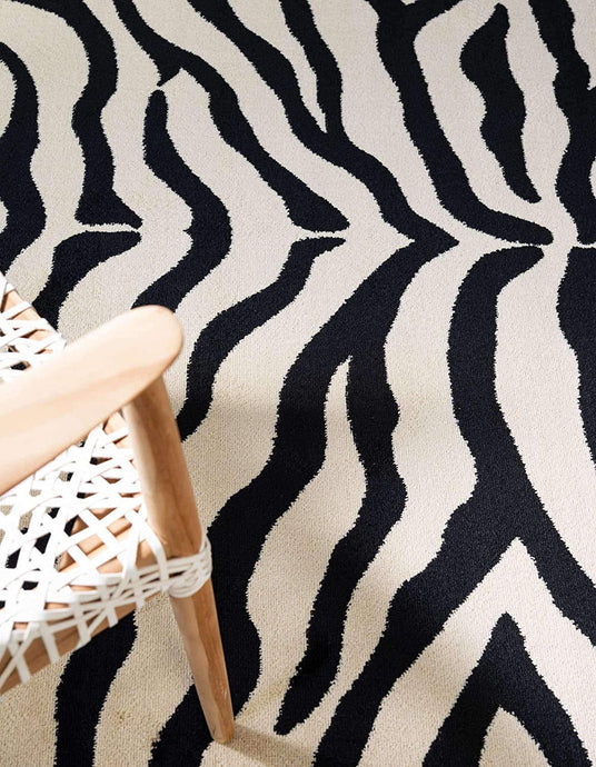 Wildlife Collection Zebra Animal Print Cream Area Rug