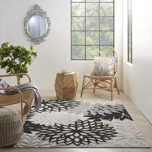 Aloha Indoor/Outdoor Floral Black White Area Rug