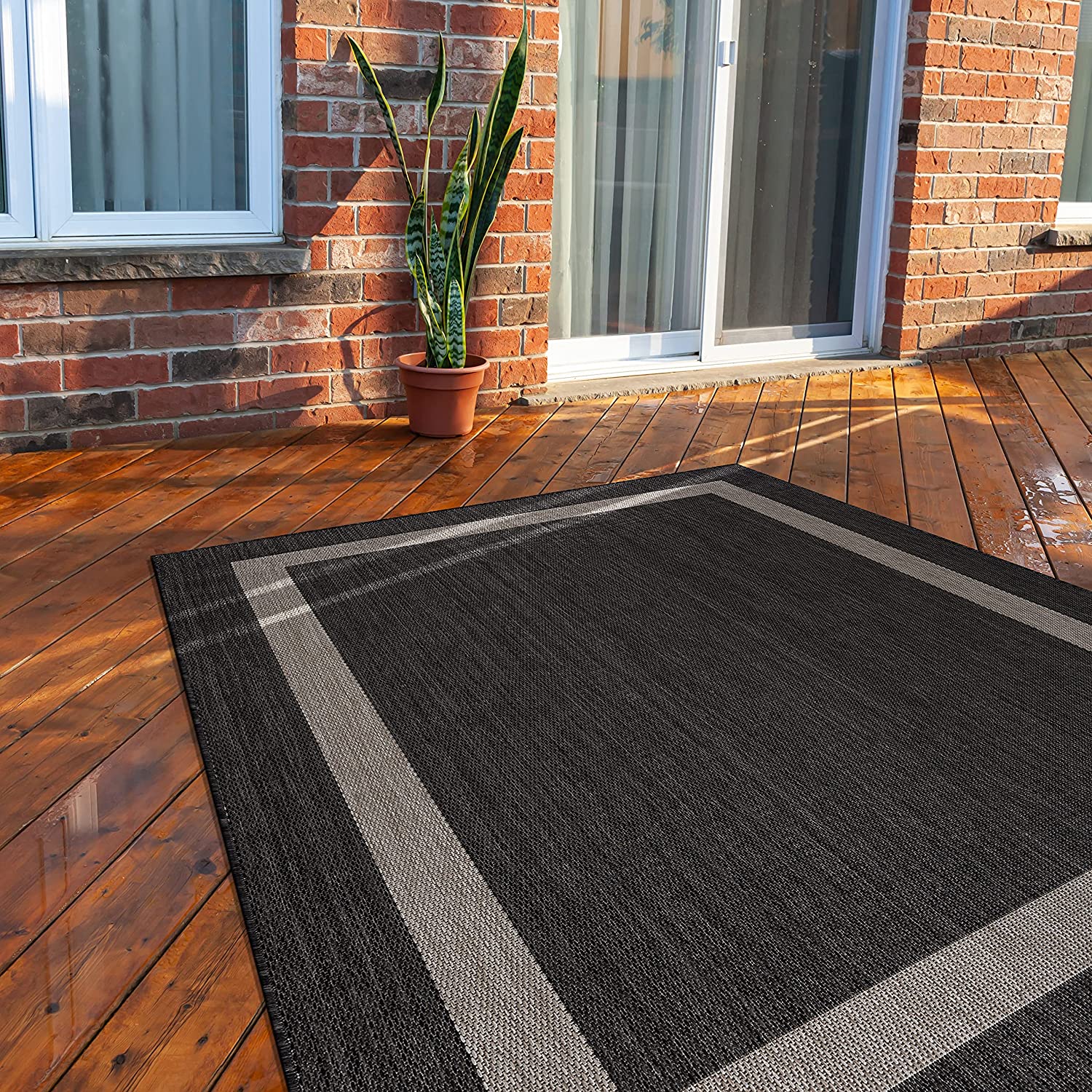 CAMILSON Outdoor Rug - Modern Area Rugs for Indoor and Outdoor patios,  Kitchen and Hallway mats - Washable Outside Carpet (8x10, Medallion - Dark  Grey/Light Grey) - Amazing Bargains USA - Buffalo, NY