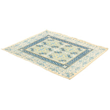 Hand-knotted Signature Collection Cream Wool Rug