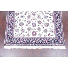 Hernandez Hand-knotted Floral Wool and Silk Persian Soft  Area Rug