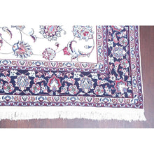 Hernandez Hand-knotted Floral Wool and Silk Persian Soft  Area Rug