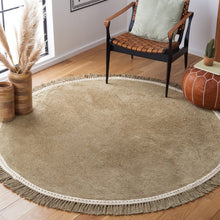 Handmade Trientje Transitional Soft Area Rug