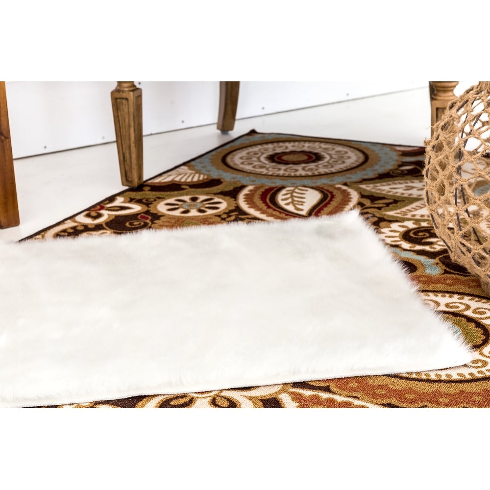 Andral White Faux Sheepskin Soft Fluffy Soft Area Rug