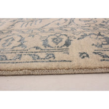 Hand-knotted La Seda Cream Silk, Wool Soft Rug