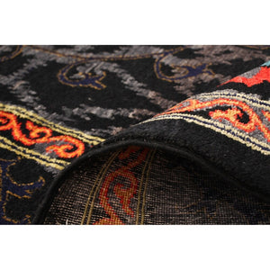 Hand-knotted Signature Collection Black, Wool Soft Rug