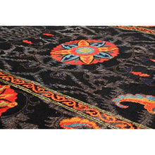 Hand-knotted Signature Collection Black, Wool Soft Rug