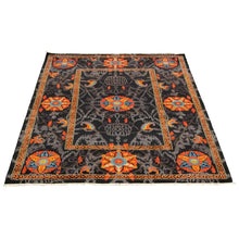 Hand-knotted Signature Collection Black, Wool Soft Rug