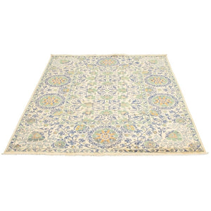 Hand-knotted Signature Collection Cream Wool Soft Rug