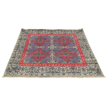 Hand-knotted Signature Collection Grey Wool Soft Rug